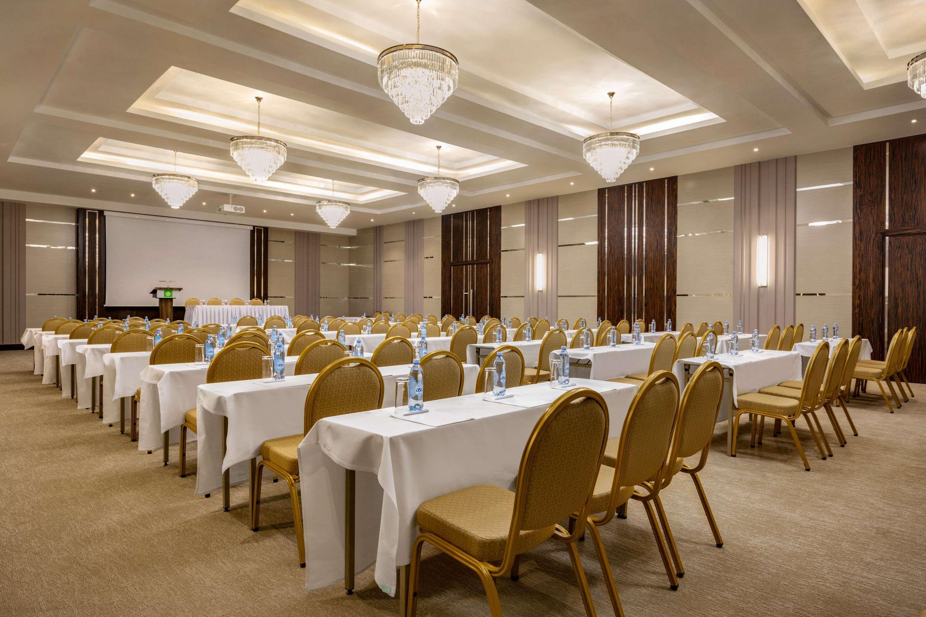 Wyndham Garden Astana Hotel Luaran gambar