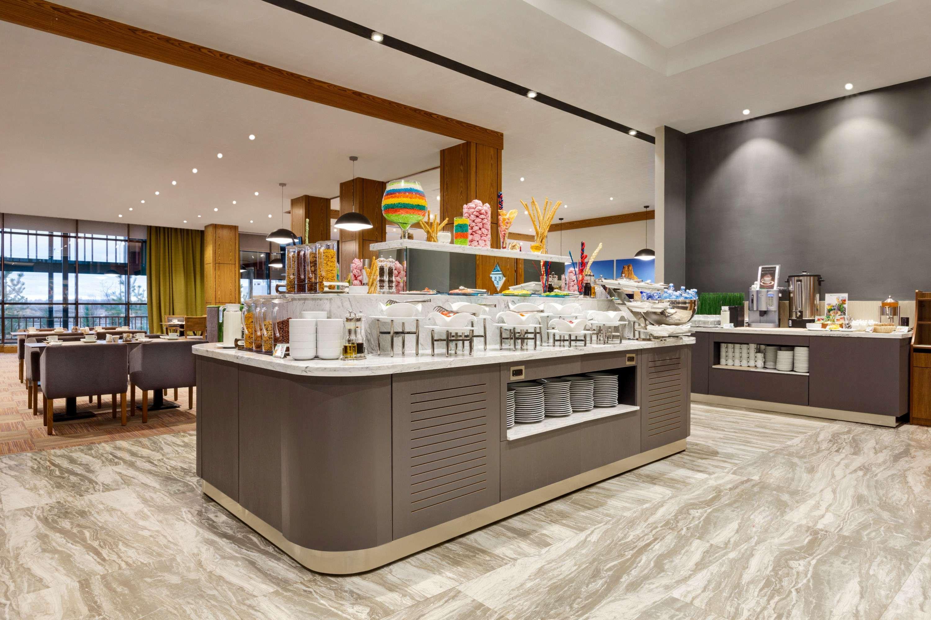 Wyndham Garden Astana Hotel Luaran gambar
