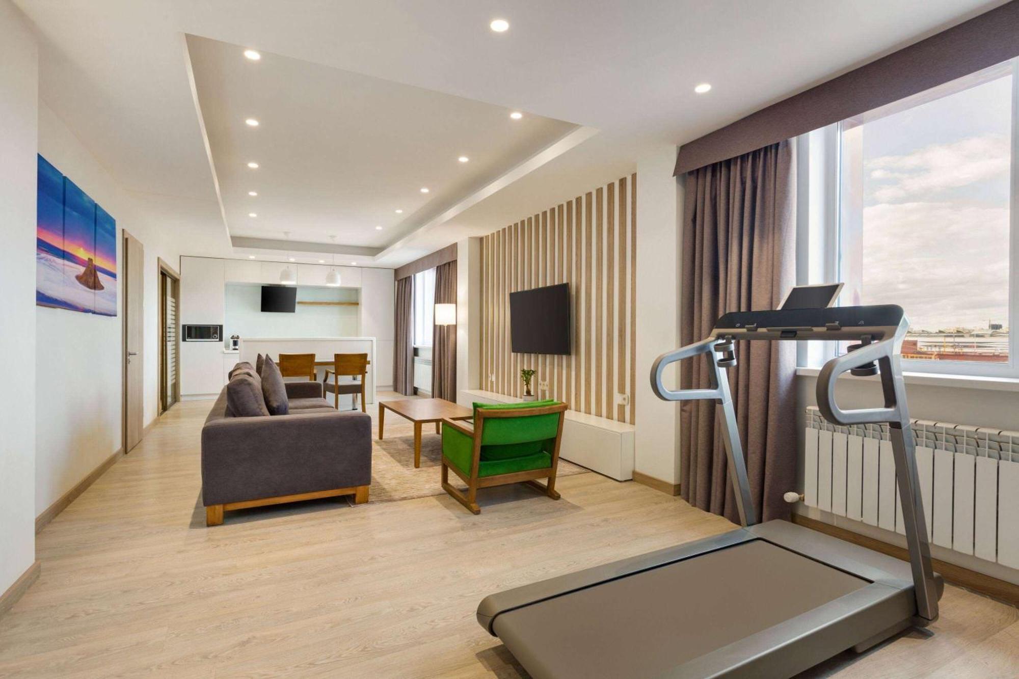Wyndham Garden Astana Hotel Luaran gambar